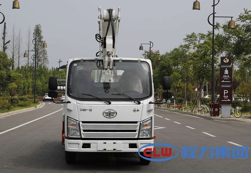 解放V虎高空作業(yè)車(chē)