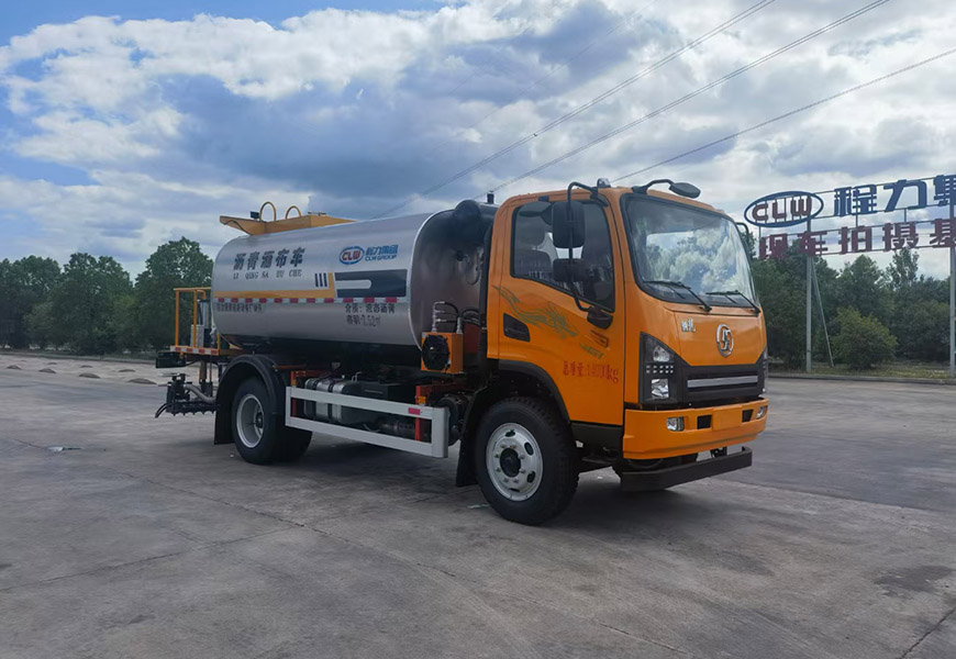 程力CL5141GLQ6ALS陜汽德龍8立方瀝青灑布車