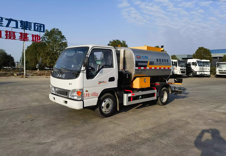 程力CL5043GLQ6BLS型江淮藍(lán)牌智能瀝青灑布車